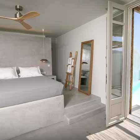 Thimari Lodge Fira  Exterior foto